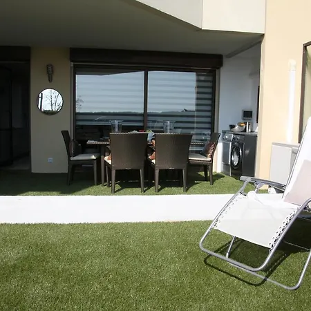 Apartment Le Refuge De Diane